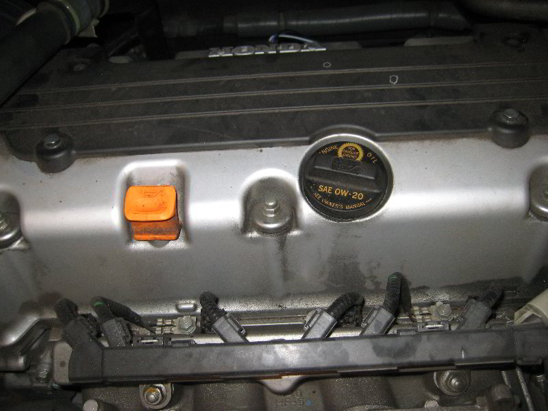 Honda-CR-V-Engine-Oil-Change-Guide-002