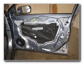 Honda-CR-V-Interior-Door-Panel-Removal-Guide-040