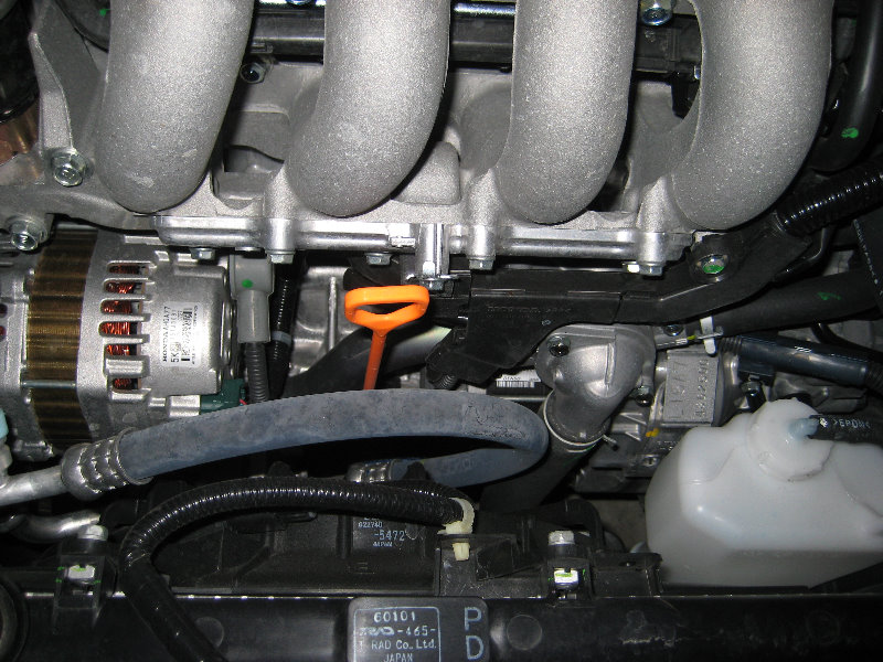 Honda-Fit-Jazz-L15A7-i-VTEC-Engine-Oil-Change-Guide-016
