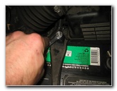 Honda-Odyssey-12V-Automotive-Battery-Replacement-Guide-017