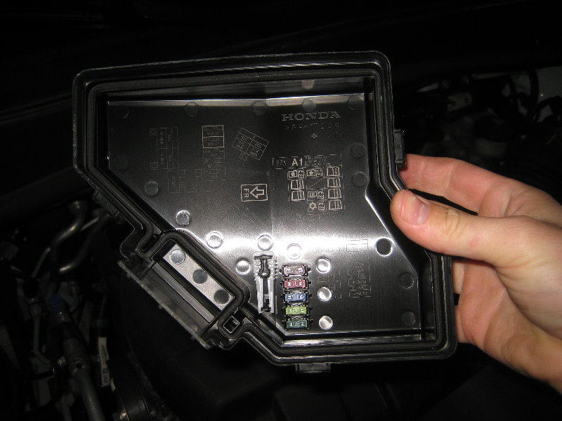 2009-2015-Honda-Pilot-Electrical-Fuses-Replacement-Guide-003