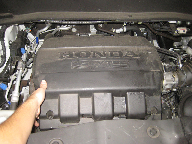 2009-2015-Honda-Pilot-V6-Engine-PCV-Valve-Replacement-Guide-027