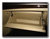 Hyundai-Santa-Fe-Cabin-Air-Filter-Element-Replacement-Guide-032