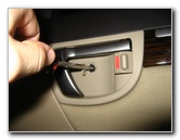 Hyundai-Santa-Fe-Front-Door-Panel-Removal-Guide-035