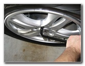 Hyundai-Santa-Fe-Rear-Brake-Pads-Replacement-Guide-028