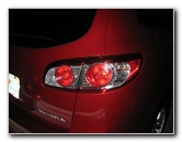 Hyundai-Santa-Fe-Tail-Light-Bulbs-Replacement-Guide-001