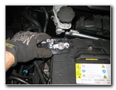Hyundai-Tucson-12V-Automotive-Battery-Replacement-Guide-019