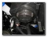 Hyundai-Veloster-Headlight-Bulbs-Replacement-Guide-019