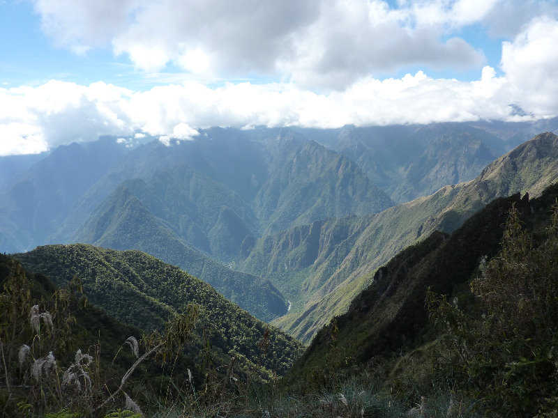 Inca-Hiking-Trail-To-Machu-Picchu-Peru-275