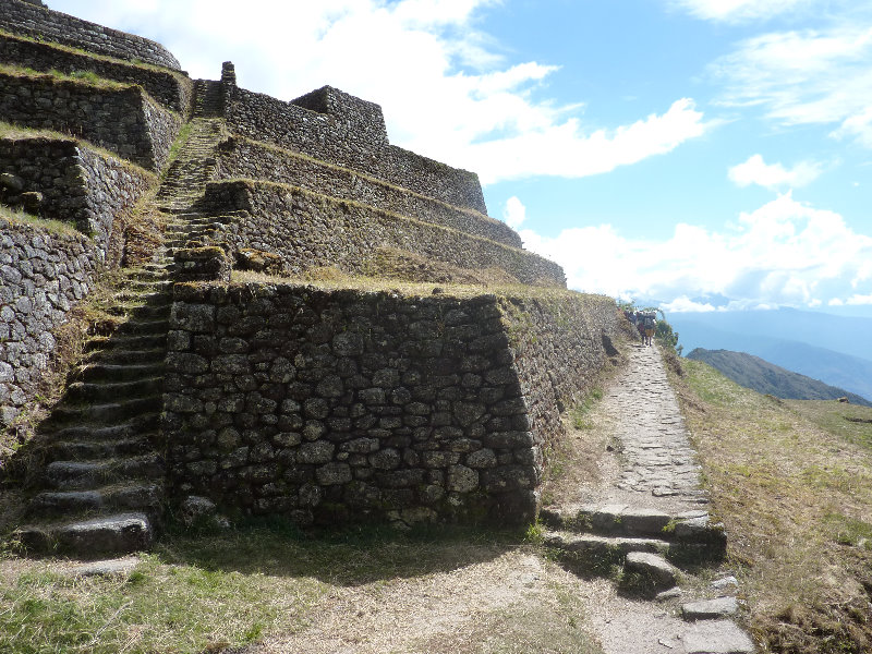 Inca-Hiking-Trail-To-Machu-Picchu-Peru-309