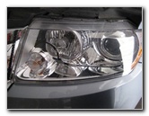 Jeep-Grand-Cherokee-Headlight-Bulbs-Replacement-Guide-014