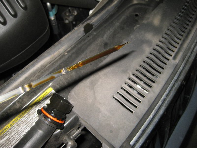 JeepGrandCherokeePentastarV6EngineOilChangeGuide022