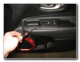 Jeep-Renegade-Interior-Door-Panel-Removal-Speaker-Replacement-Guide-020