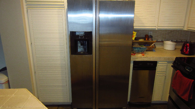 Jenn-Air-Refrigerator-Freezer-Condenser-Coils-Cleaning-Guide-001