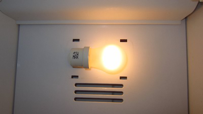 Jenn-Air-Refrigerator-Freezer-Light-Bulbs-Replacement-Guide-028