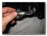 Kia-Forte-Headlight-Bulbs-Replacement-Guide-015