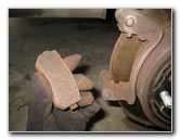 Kia-Forte-Rear-Disc-Brake-Pads-Replacement-Guide-015