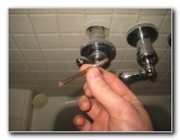 Leaking-Shower-Tub-Faucet-Valve-Stem-Replacement-Guide-005