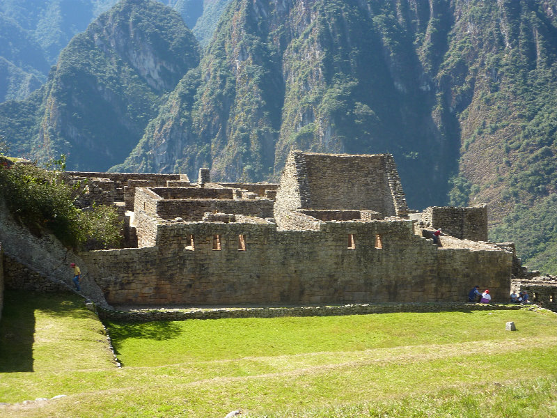 Machu-Picchu-Inca-Trail-Peru-South-America-134