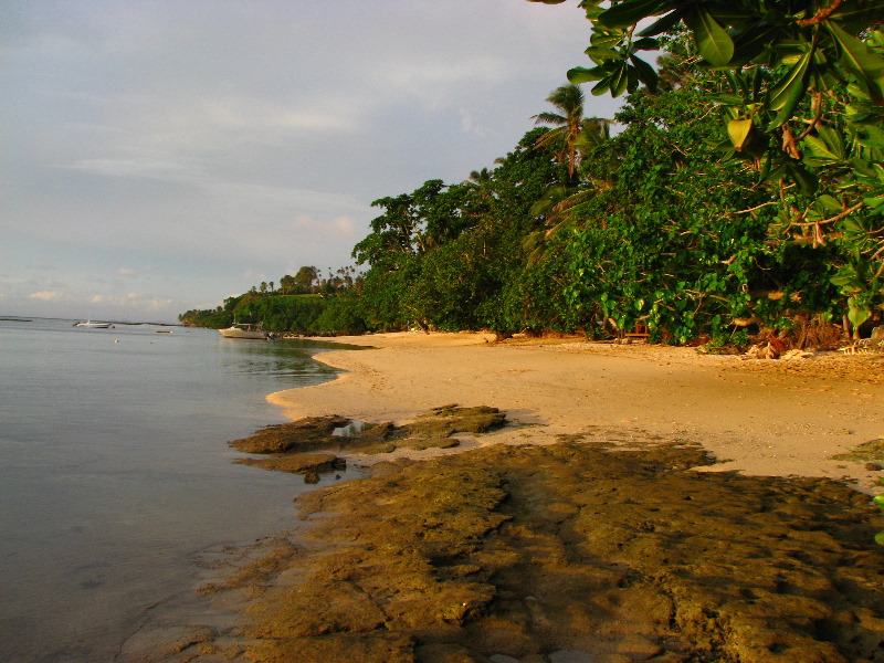 Maravu-Resort-Beverlys-Campground-Beach-Taveuni-Fiji-018
