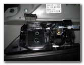 Mazda-CX-5-Interior-Door-Panel-Removal-Guide-041