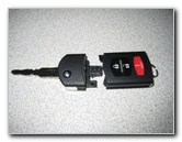Mazda-CX-9-Key-Fob-Remote-Control-Battery-Replacement-Guide-014