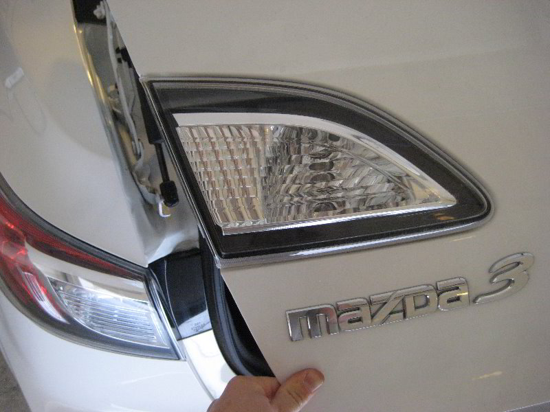 Mazda-Mazda3-Tail-Light-Bulbs-Replacement-Guide-024