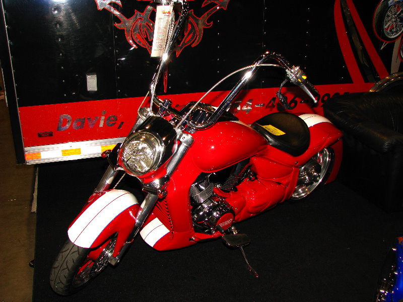 Miami-Motorcycle-Salon-2008-South-Florida-Bike-Show-143