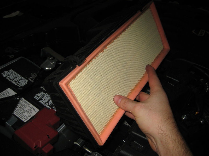 Nissan altima engine air filter replacement