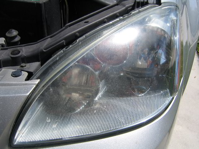 2002 Nissan altima low beam bulb size