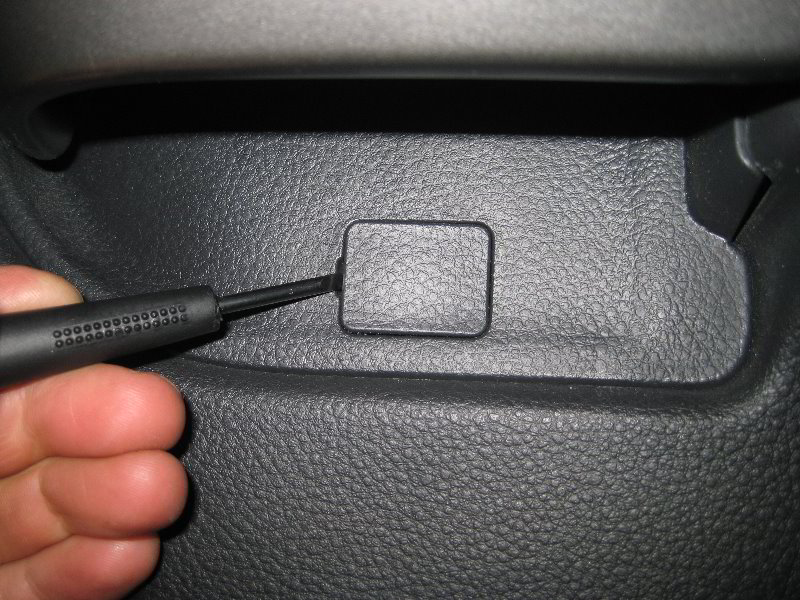 How to remove a door panel from 2004 nissan armada #2