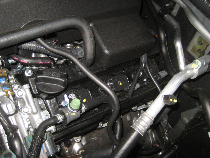 Nissan-Frontier-VQ40DE-V6-Engine-Spark-Plugs-Replacement-Guide-002