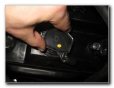 Nissan-Frontier-VQ40DE-V6-Engine-Spark-Plugs-Replacement-Guide-027