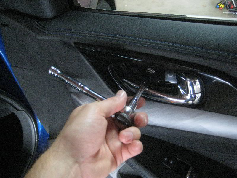 Nissan-Maxima-Interior-Door-Panel-Removal-Speaker-Replacement-Guide-049