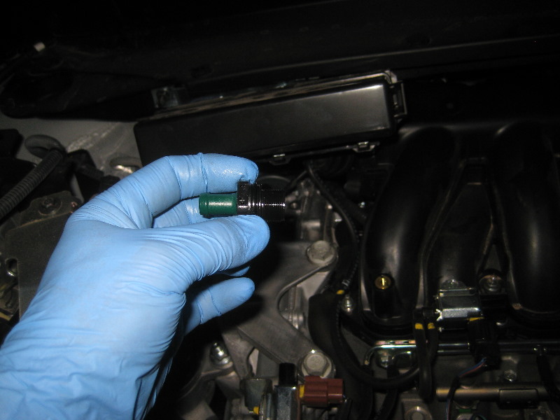 20132016NissanPathfinderPCVValveReplacementGuide024