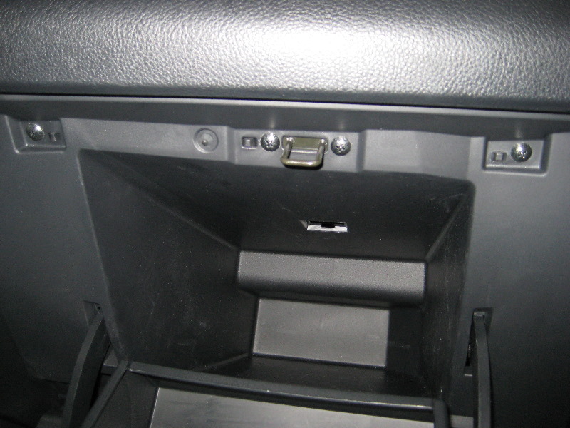 2009 Nissan versa in cabin filter #10