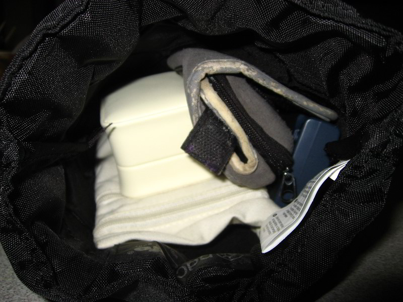 Pacsafe-TravelSafe-100-Review-014