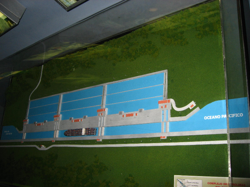 Panama-Canal-Museum-Miraflores-Locks-Visitor-Center-086