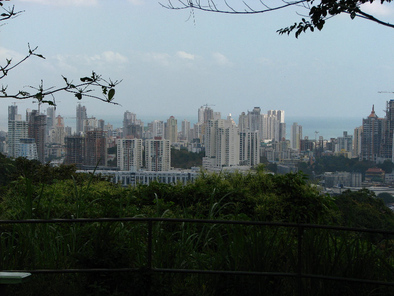 Parque-Natural-Metropolitano-Panama-City-095