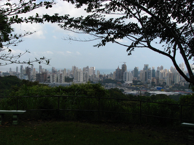 Parque-Natural-Metropolitano-Panama-City-096