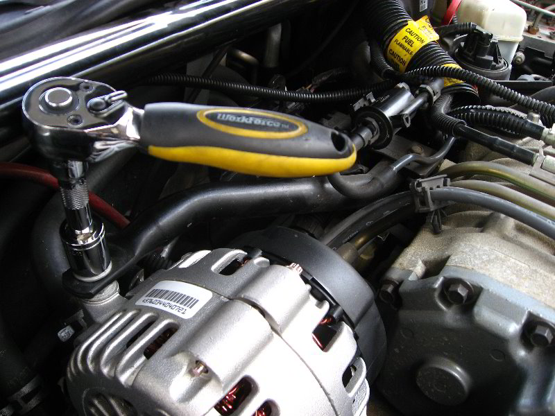GM-Pontiac-Grand-Prix-Alternator-Replacement-045
