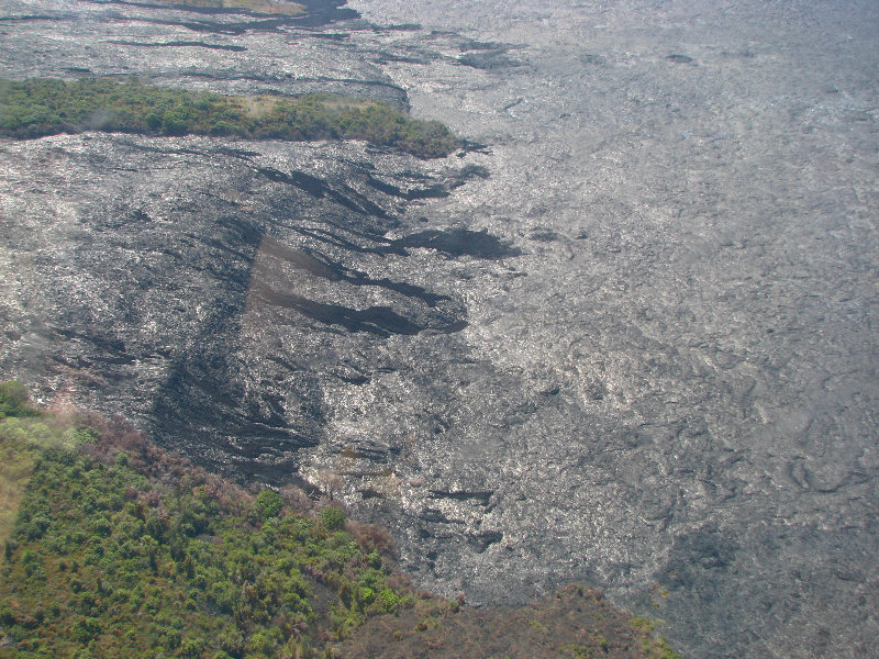 Safari-Helicopter-Tours-Volcanic-Lava-Waterfalls-Hilo-Big-Island-Hawaii-056
