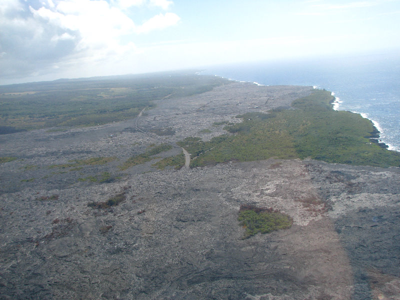 Safari-Helicopter-Tours-Volcanic-Lava-Waterfalls-Hilo-Big-Island-Hawaii-072