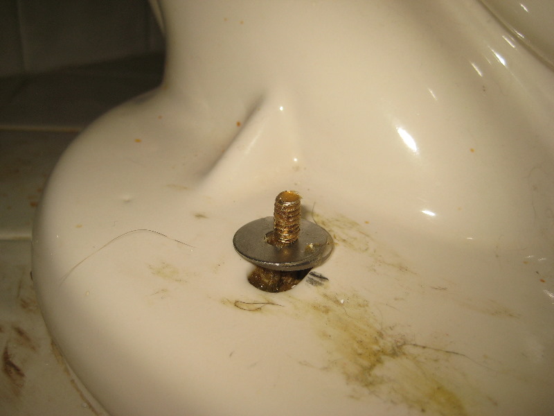 SaniSealWaxlessToiletFlangeGasketInstallationGuide023