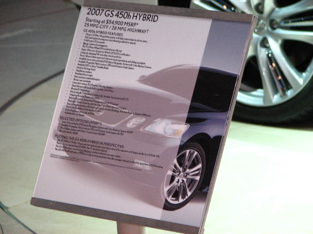Lexus-2007-Vehicle-Models-012