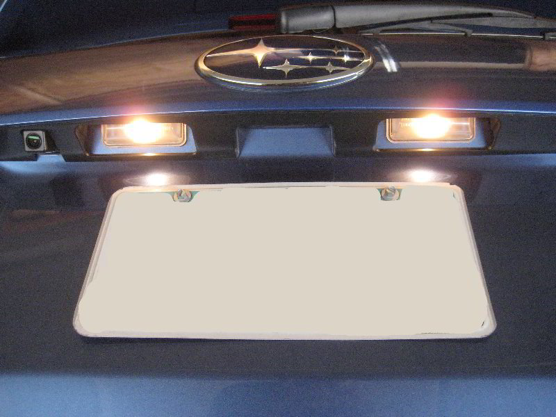 Subaru-Forester-License-Plate-Light-Bulbs-Replacement-Guide-021
