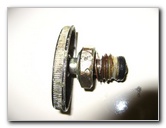 Toilet-Water-Supply-Valve-Leak-Replacement-Guide-006