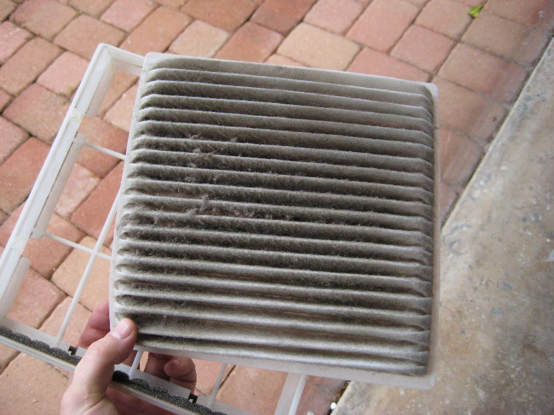 Toyota-4Runner-Cabin-Air-Filter-Cleaning-Replacement-Guide-012