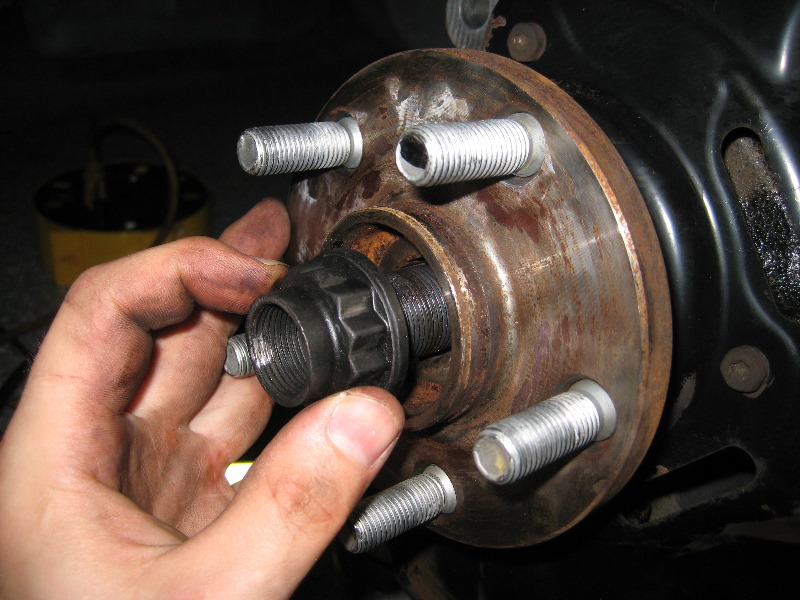 Replace toyota corolla wheel bearing