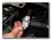 Toyota-Highlander-Headlight-Bulbs-Replacement-Guide-024